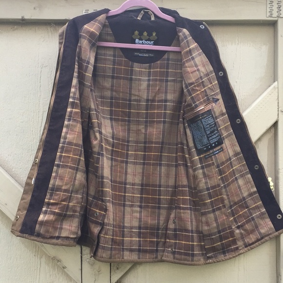 Barbour Like New Short Newmarket Jacket 6 - Picture 3 of 8